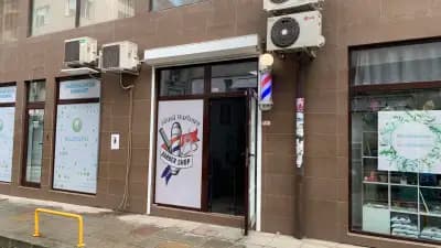 Moni Barbers - Мъжко подстригване | oформяне на брада | кола маска на нос и уши | кална маска за лице | оформяне на