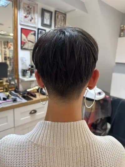 Bones Head Barber