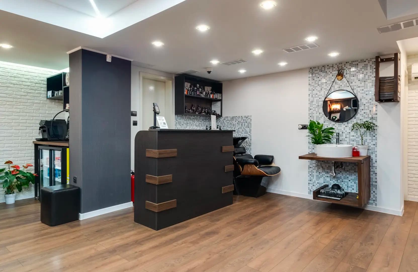 Gentlemen's Barbershop