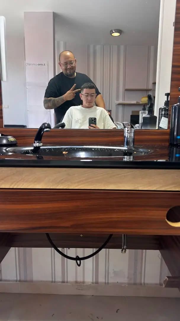 Zaro’s Barber Shop Pomorie
