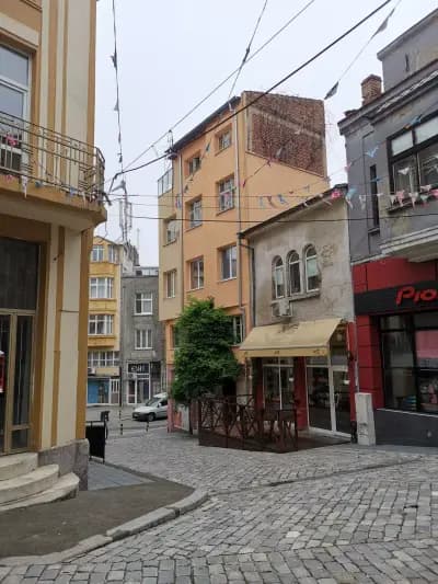 Контакт