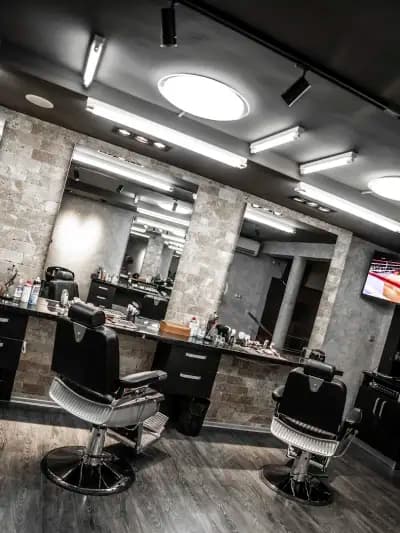 Head Hunters Barbershop Ruski Pametnik