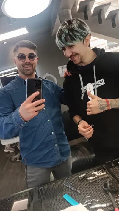 Head Hunters Barbershop Ruski Pametnik