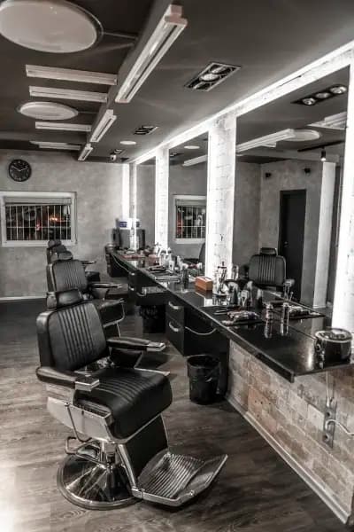 Head Hunters Barbershop Ruski Pametnik