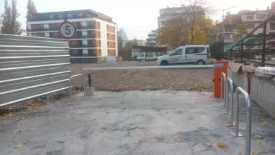 Паркинг Люмагс