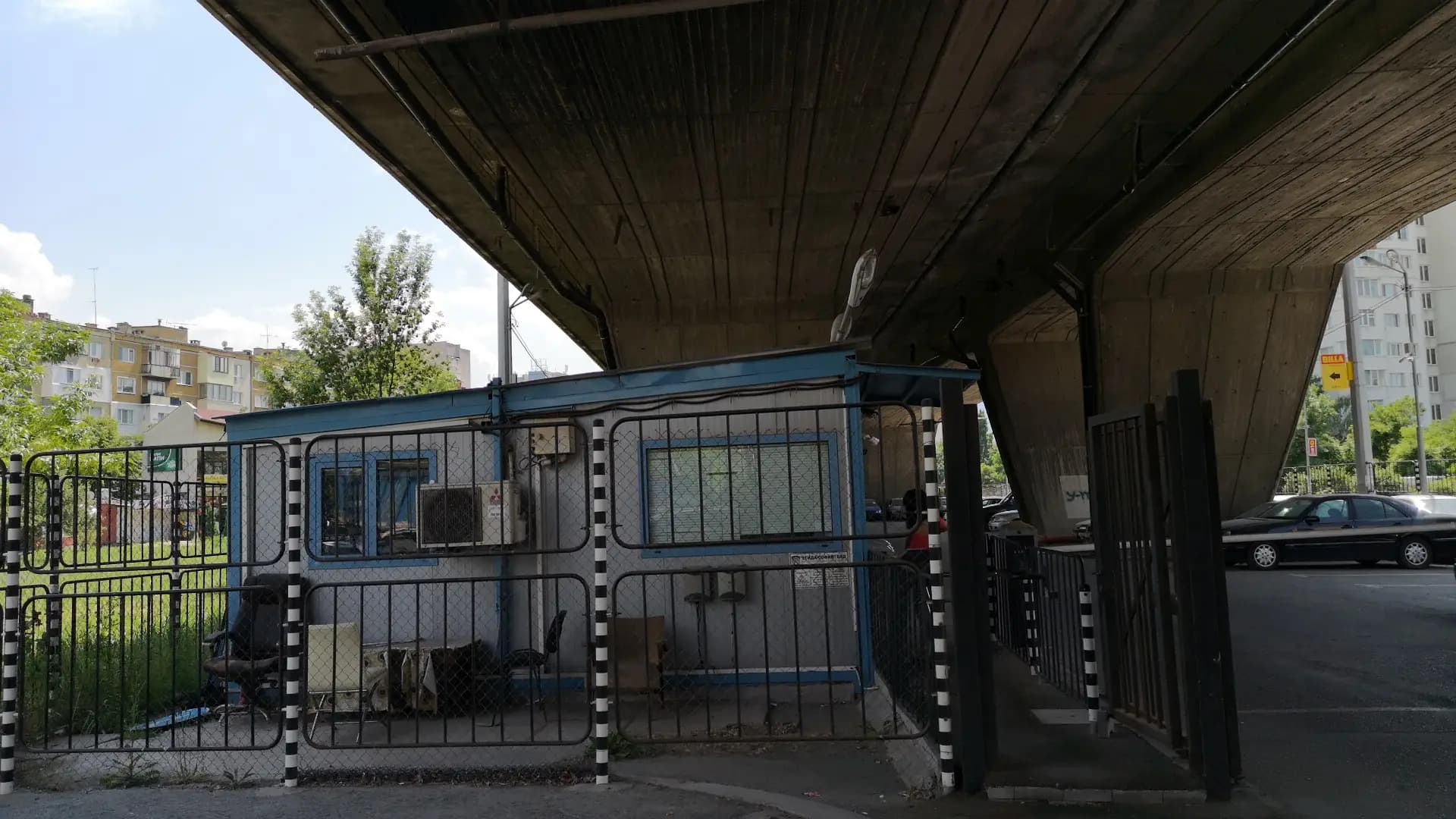Наказателен паркинг "Дружба 1"