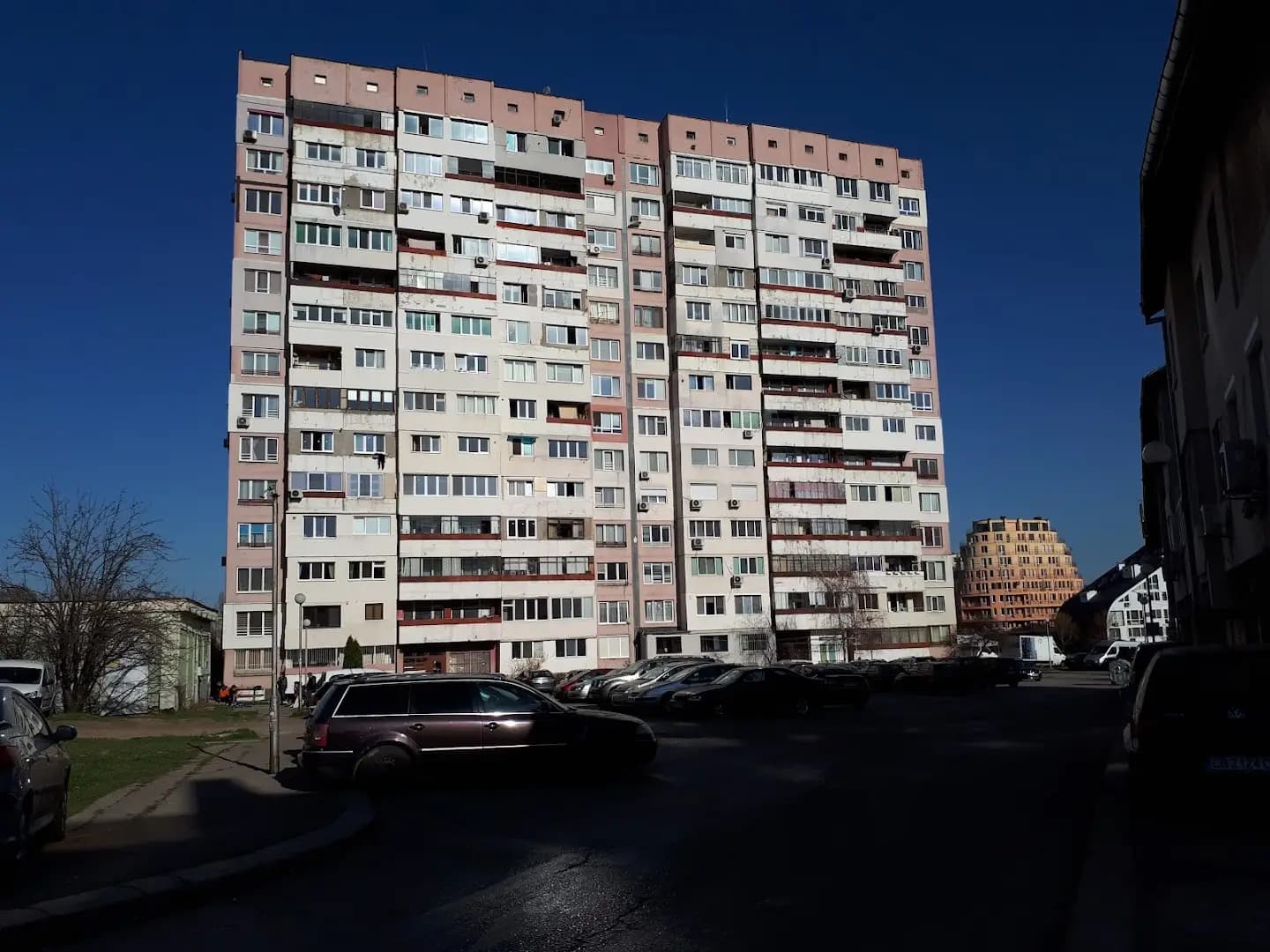 Паркинг Люлин 6
