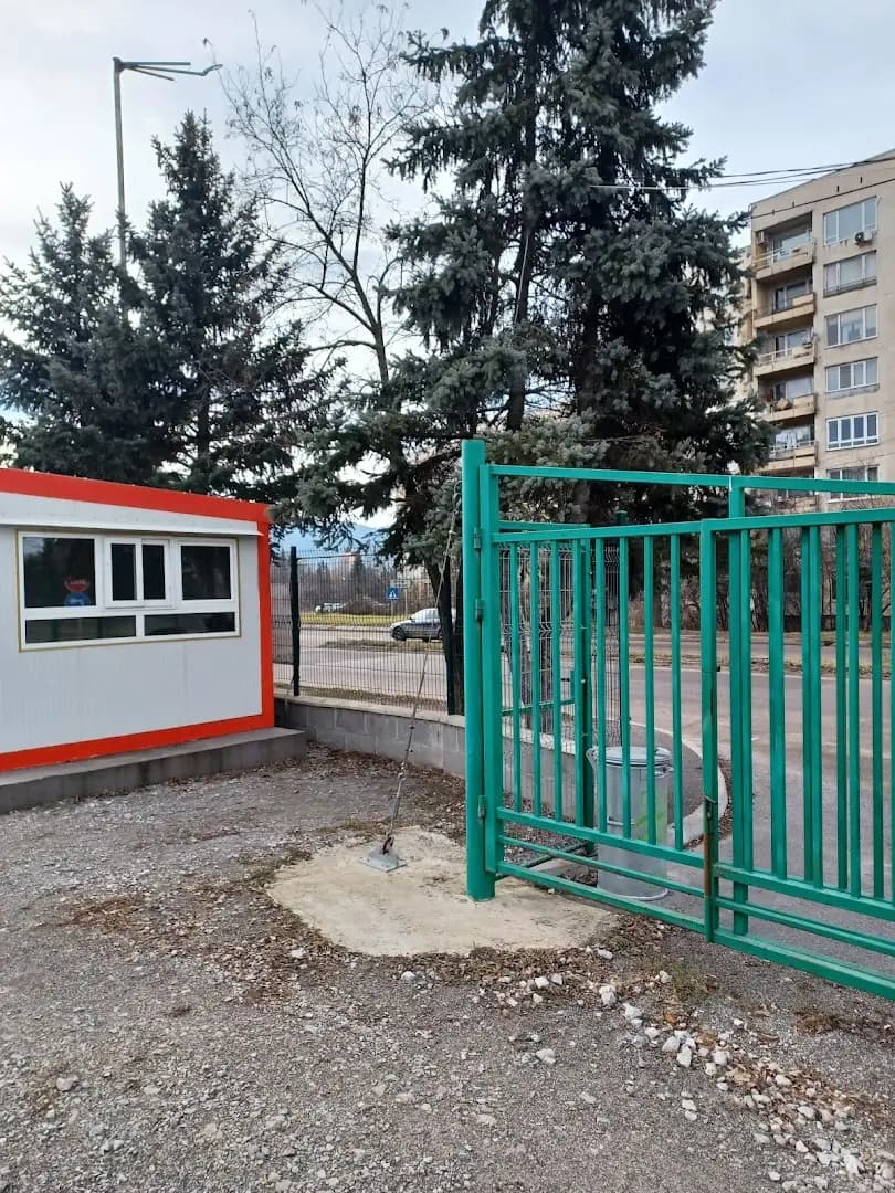Паркинг Светля