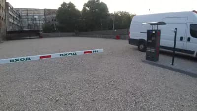 Платен Паркинг "Болония"