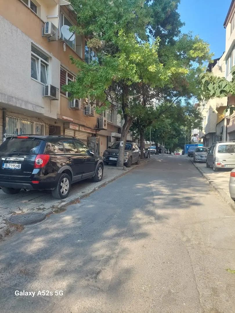 Наказателен паркинг Варна