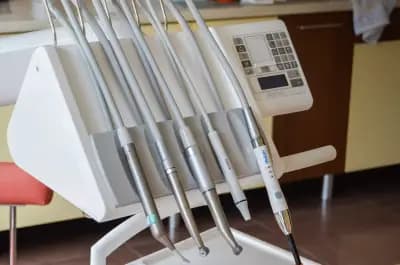Dental Clinic SomiDent
