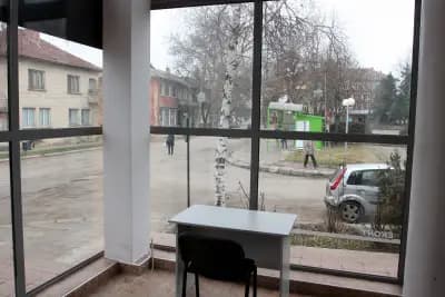 Еконт офис Долна Митрополия