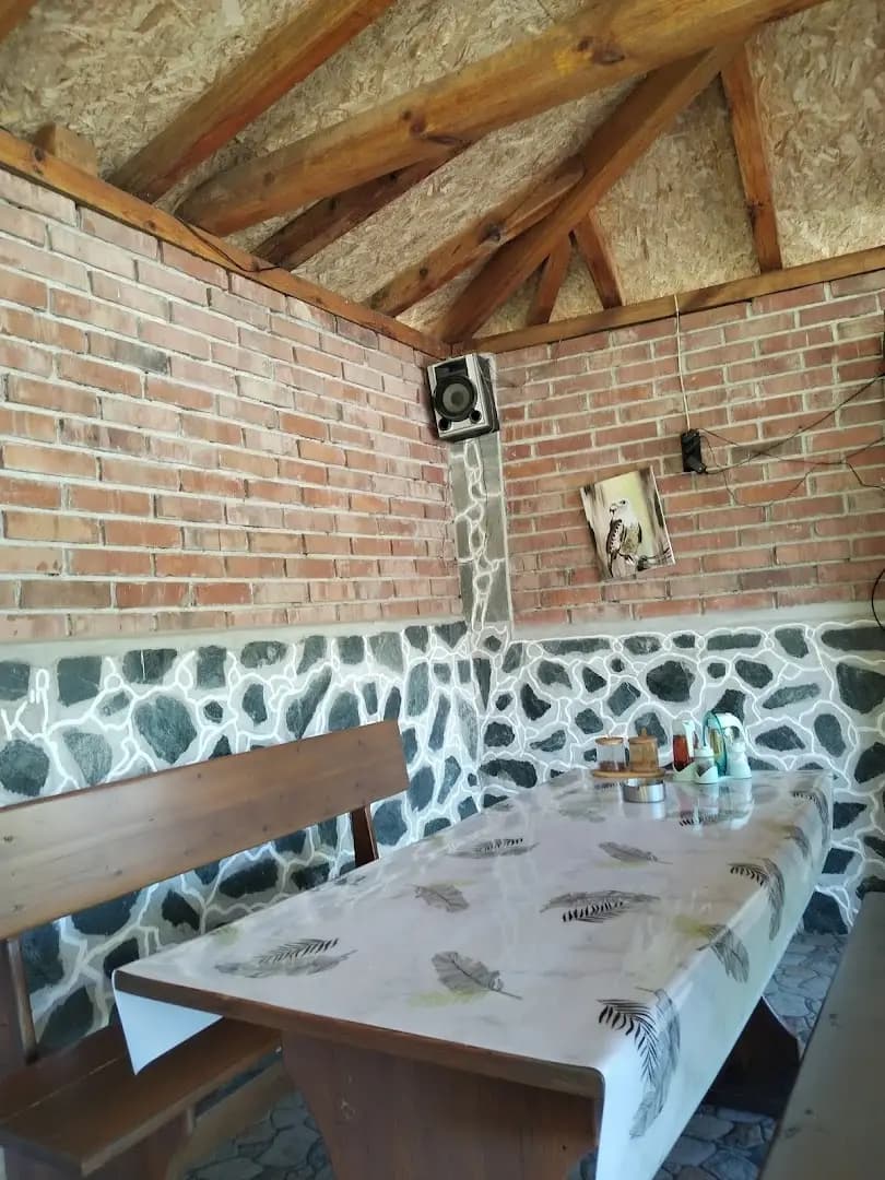 Данием