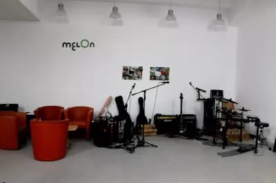Мелън АД