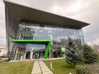 Polaris Lighting София - Магазин и шоурум за осветителни тела