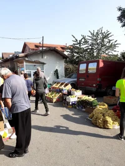 Общински пазар