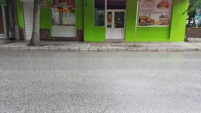 При Момчетата