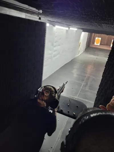 Metalhim Shooting range and gun store