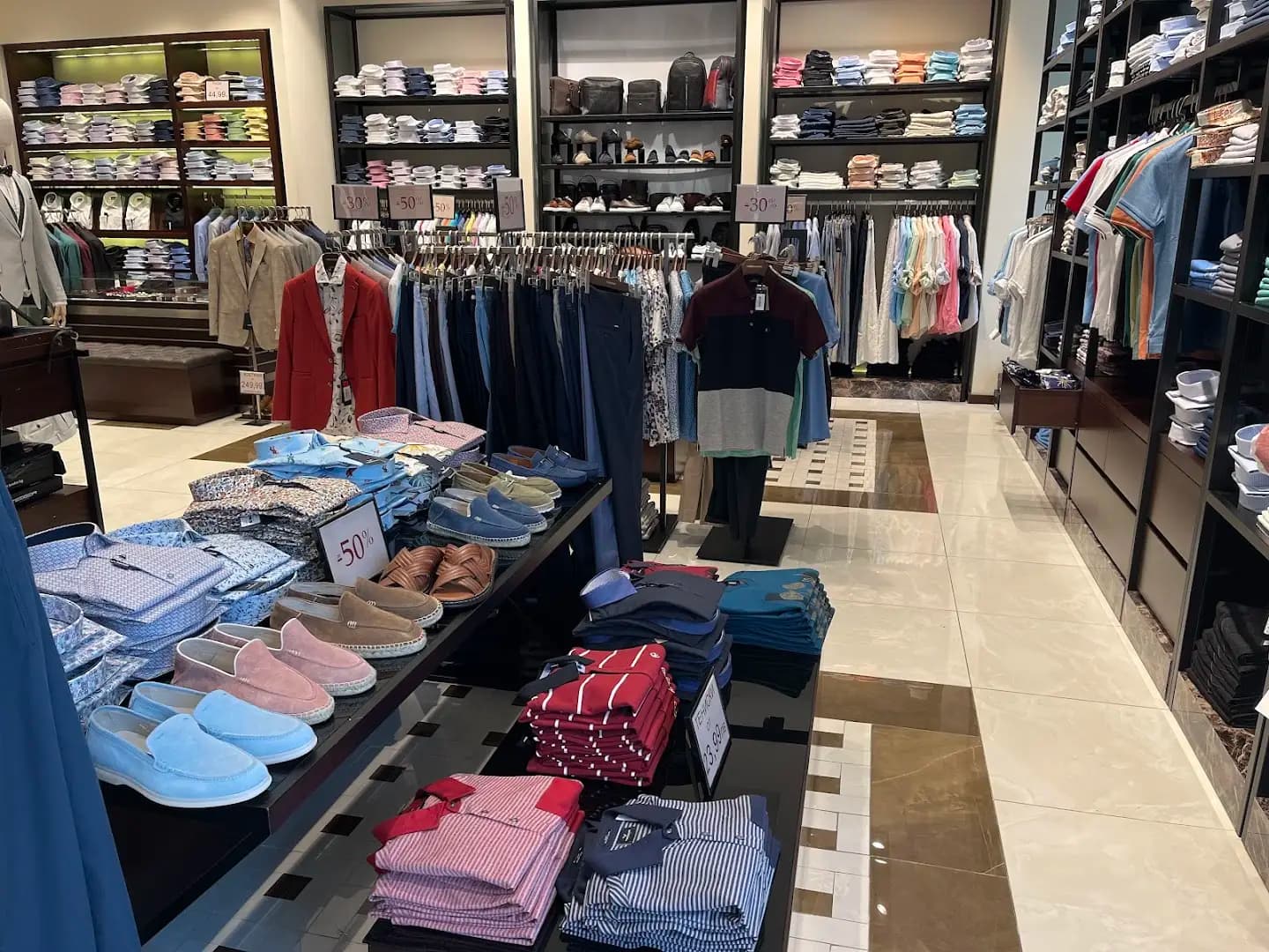 TEODOR - Mall Veliko Tarnovo