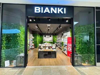 Bianki Сердика Център, Ниво 1
