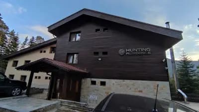 Hunting Residence Lodge