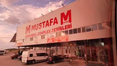 Мустафа Маркет и TIR паркинг