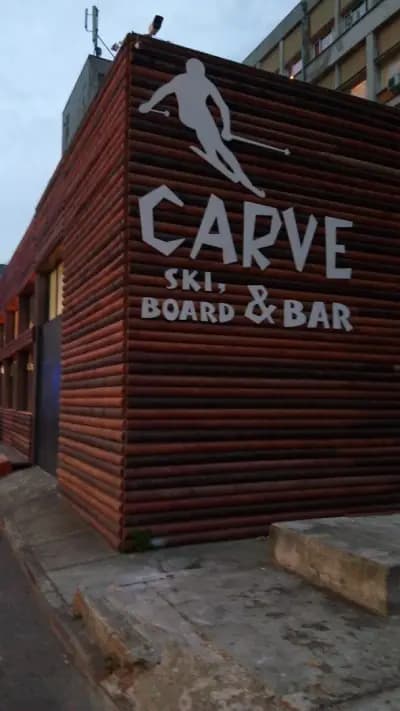 CARVE Indoor Ski, Board & Bar