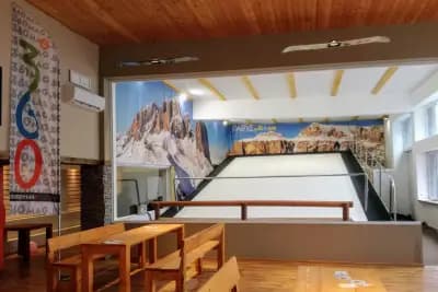 CARVE Indoor Ski, Board & Bar