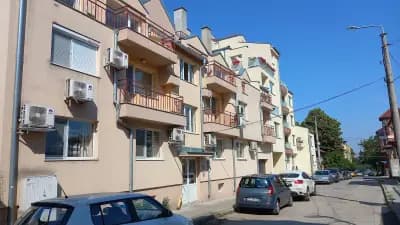 Central Point Apartments
