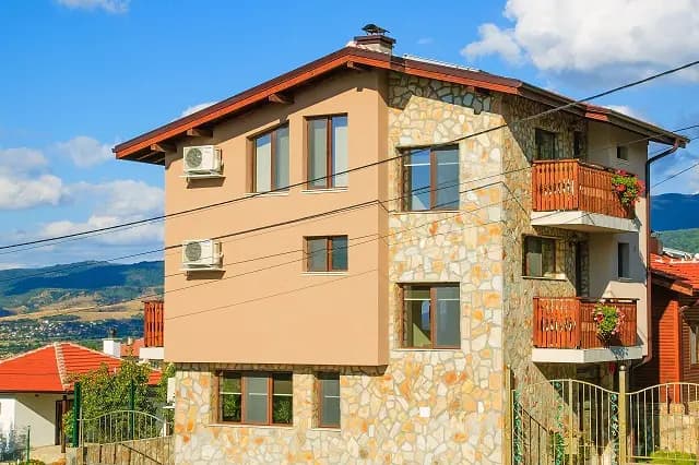 Andreevite Houses