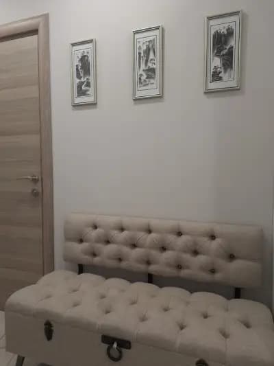 Cloud 9 Apartment by LMG