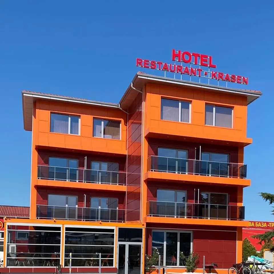 Hotel & Restaurant "Krasen"