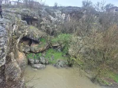 Скална арка при село Ъглен