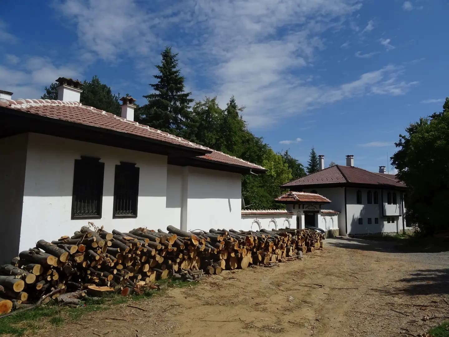 Гранички манастир "Св. Лука"
