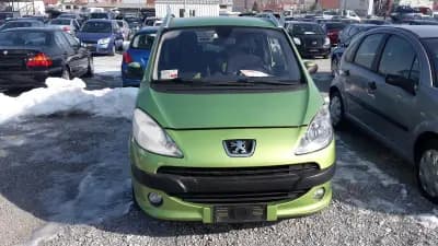 AUTO TASEVI