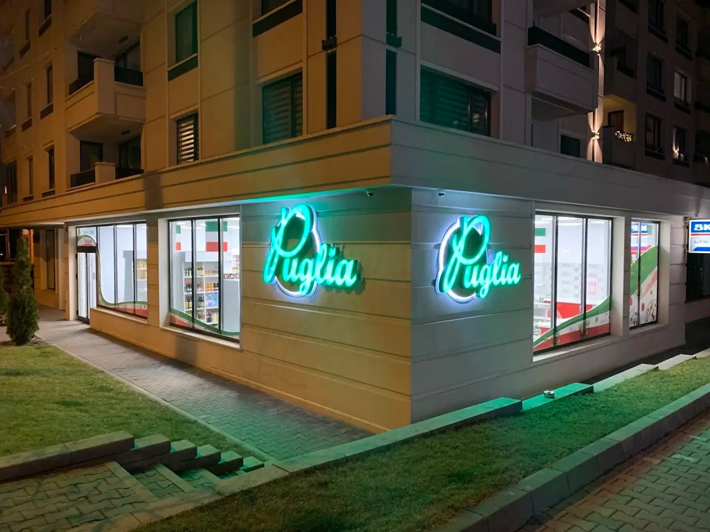 Италиански Деликатесен Магазин Puglia 2