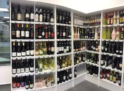 Италиански Деликатесен Магазин Puglia 2