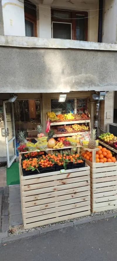 "НАР" Магазин за плодове и зеленчуци(grocery store)