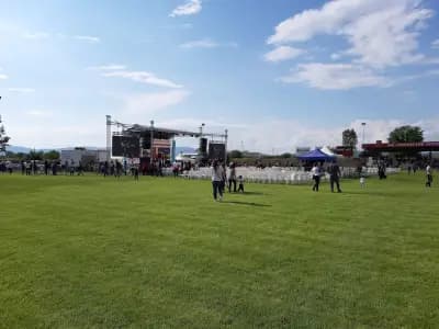Стадион „Локомотив“