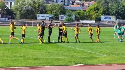 Стадион и спортен комплекс „Локомотив“