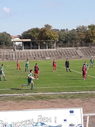 Стадион „Вихър“