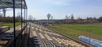 Стадион Бобов дол