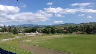 Стадион „Горна Малина“