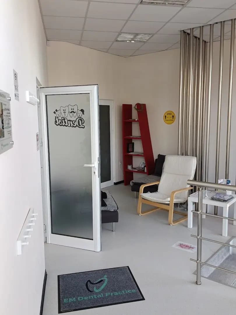 Солна стая- Солното студио / EM дентална практика