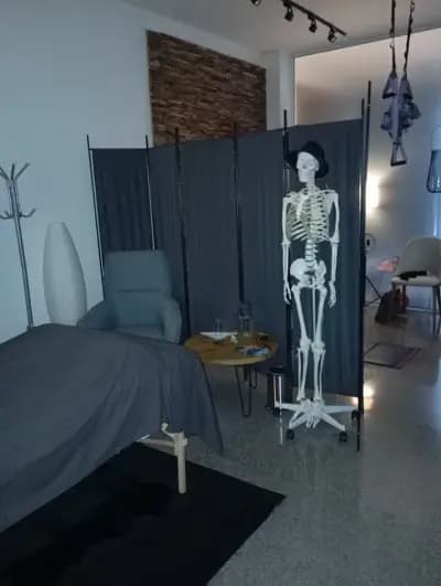 Масажи и Кинезитерапия до Парадайс мол - Physio § therapeutic massages - near Paradise mall - YOGALICIOUS STUDIO