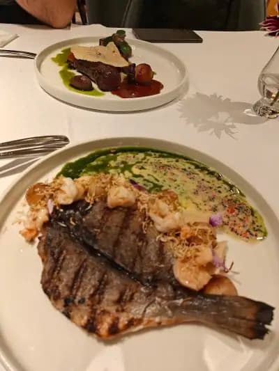 Unica Restaurant