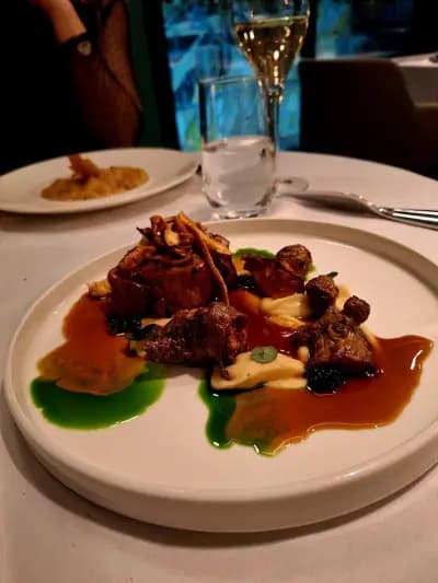 Unica Restaurant