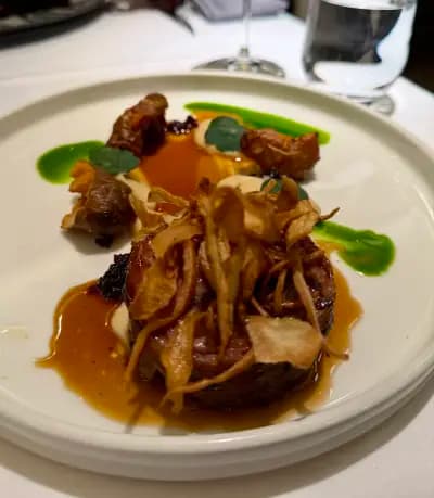 Unica Restaurant