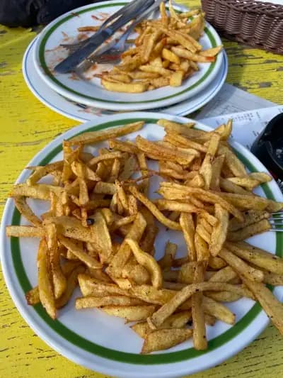 Bistro The Pines / Бистро Боровете