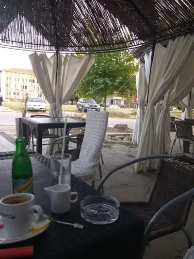 Кафе-аперитив Плаза